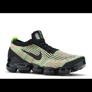 Never worn Nike WMNS AIR VAPORMAX FLYKNIT 3 'MULTI-COLOR'
